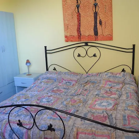 4 Posti Vicino Daire *