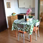 Daire 4 Posti Vicino